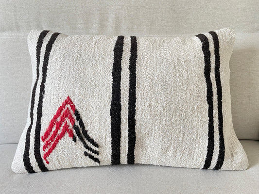 Hemp Hand woven Kilim cushion cover (60x40cm)