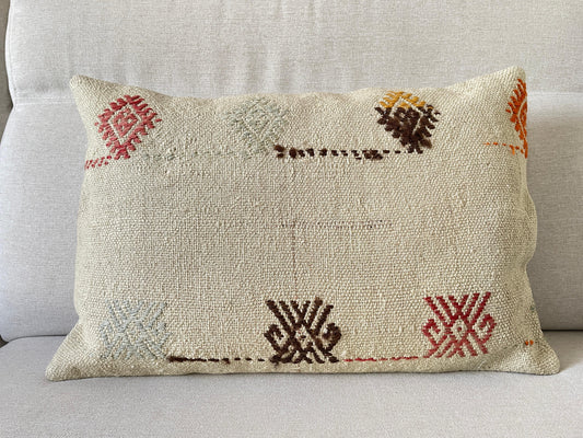 Hemp Hand woven Kilim cushion cover (60x40cm)