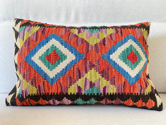 Hand woven Kilim cushion cover (60x40cm)