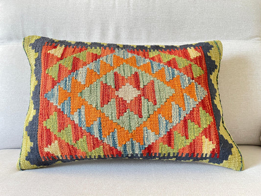 Hand woven Kilim cushion cover (60x40cm)