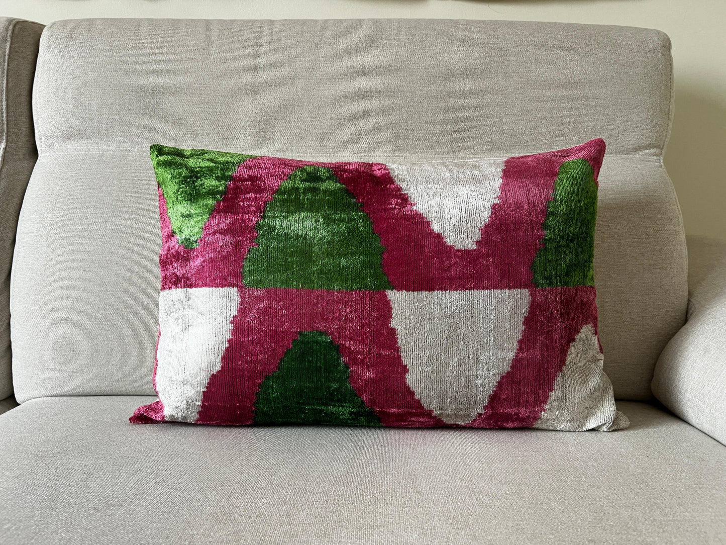 Ikat velvet cushion Hand made (40x60cm)