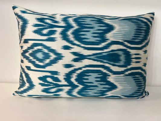 Ikat silk cushion Hand made (40x60cm)