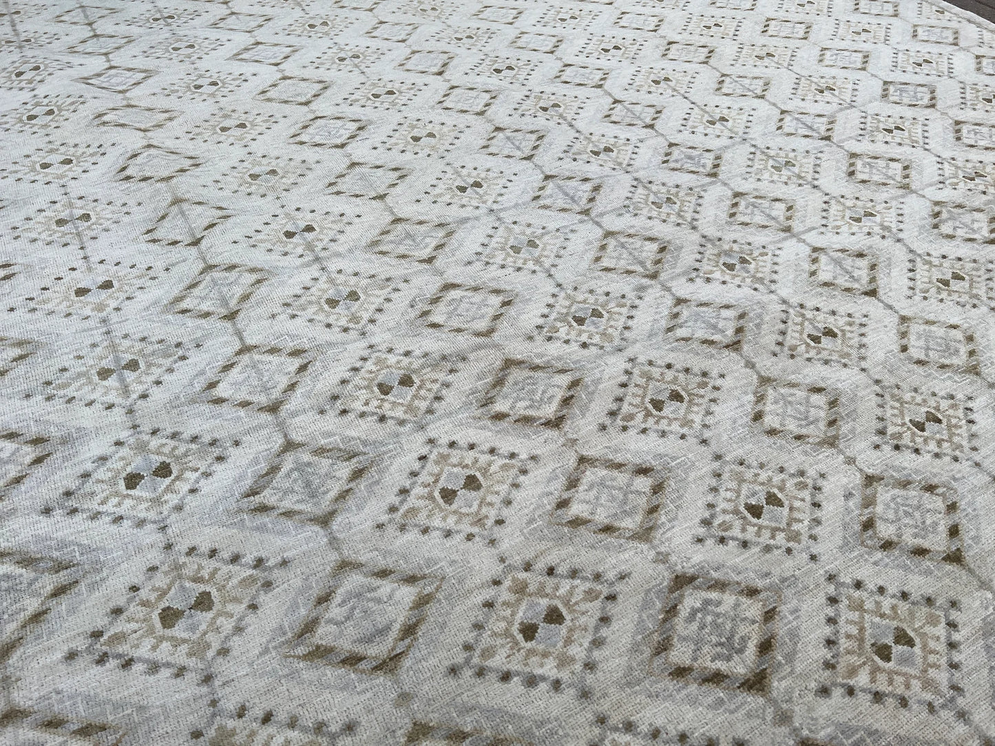 Contemporary Moroccan Berber Rug.