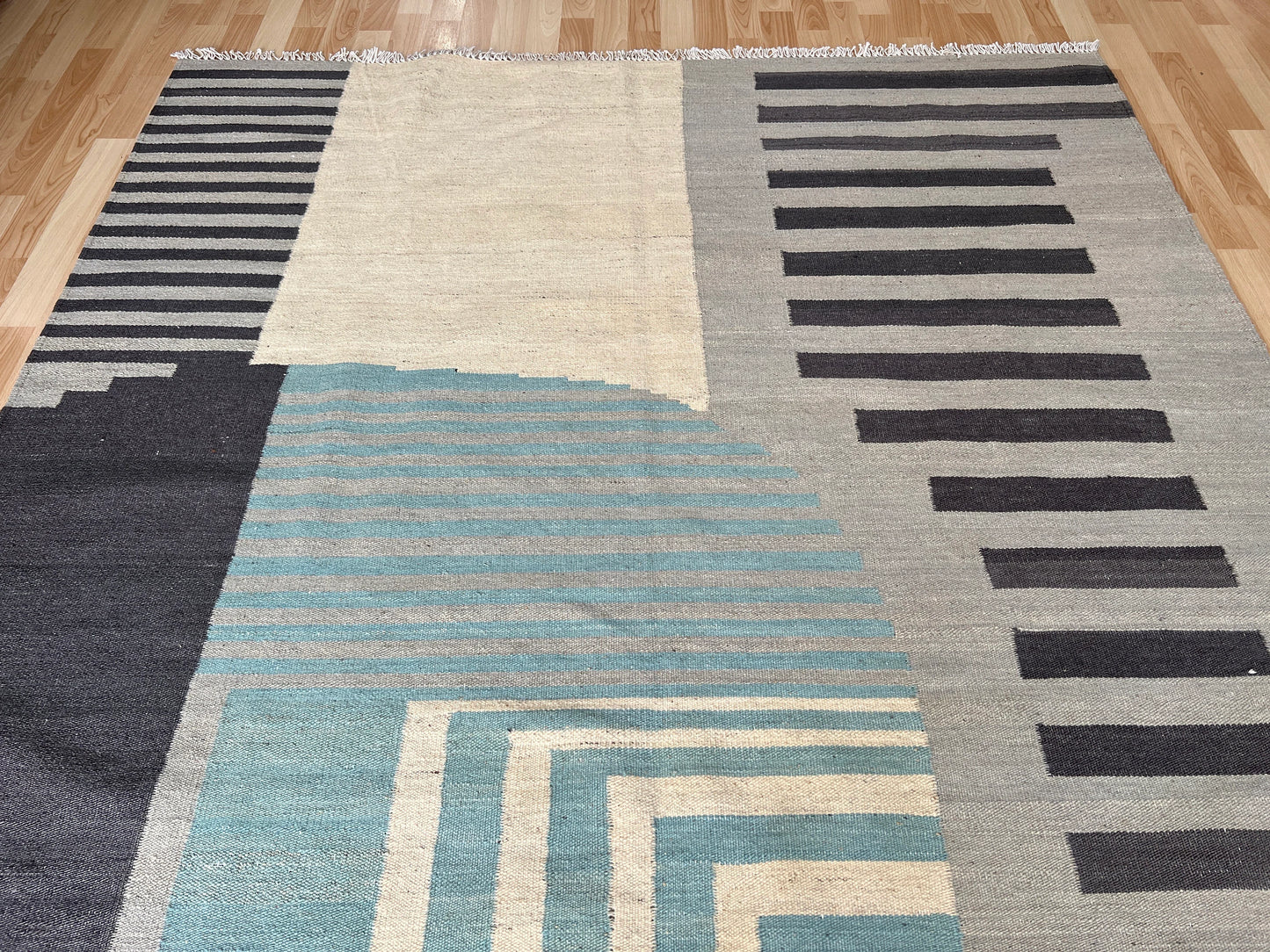 Contemporary design Kilim